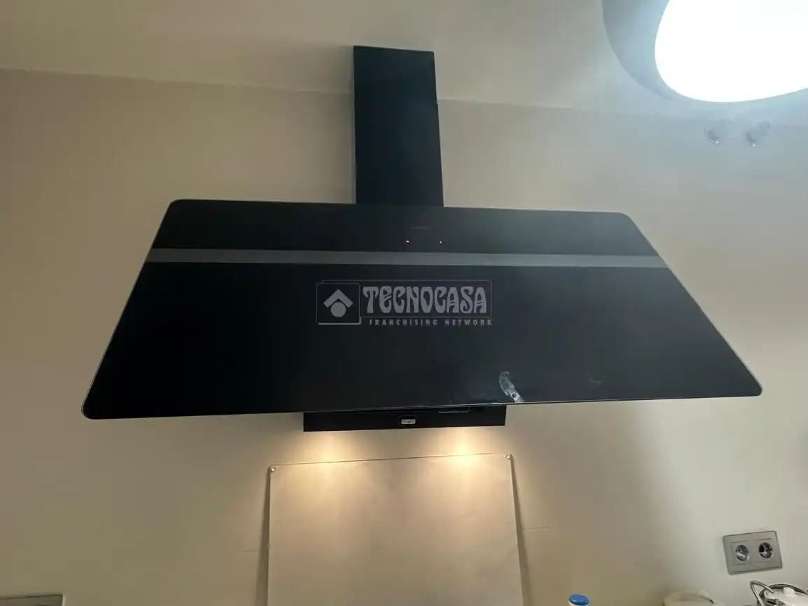 Exterior view of Flat for sale in Sevilla  with Air Conditioner, Heating and Furnished