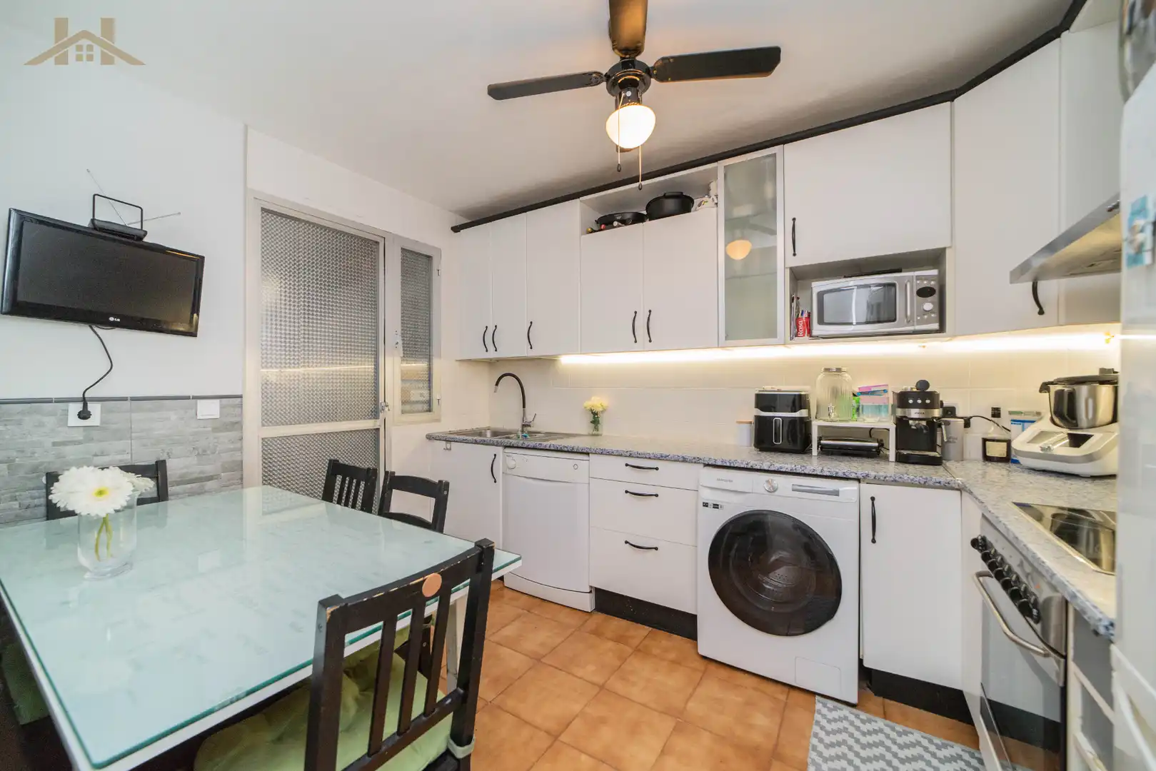 Flat with lift for sale in Calle Pintor Velazquez, imagen 8