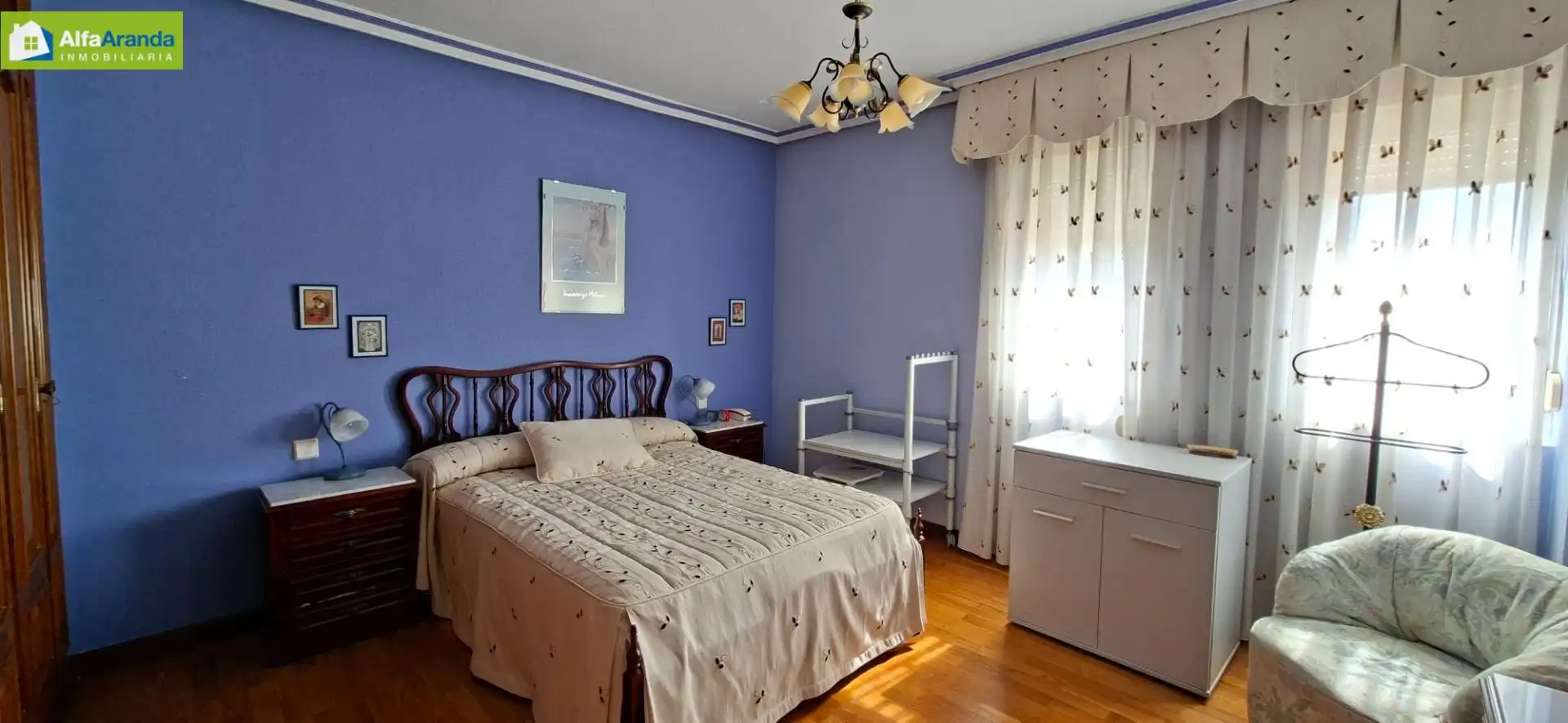 Dormitori de Casa o xalet en venda en Fuentespina amb Calefacció, Jardí privat i Parquet