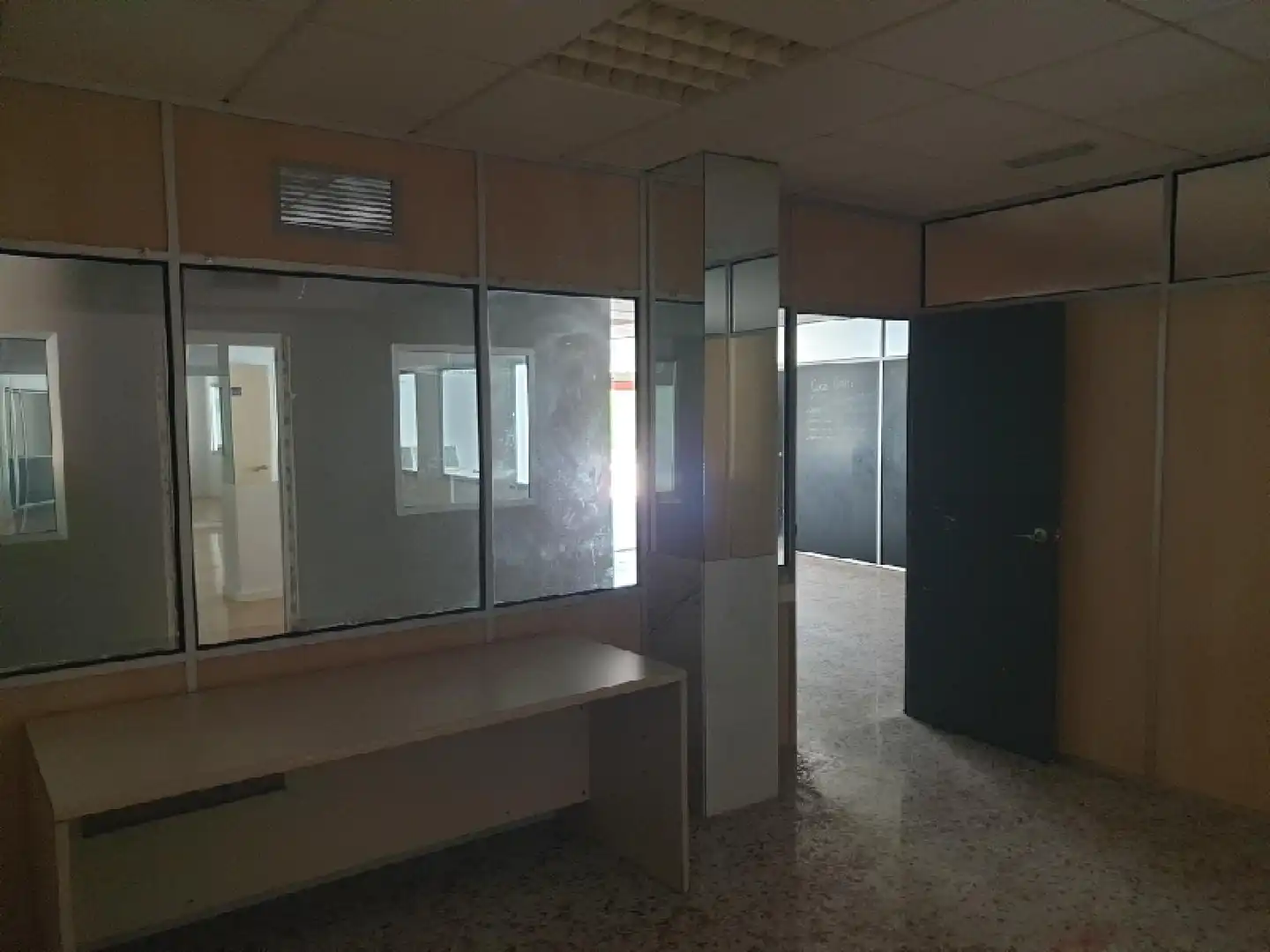 Local en venta en San Antonio de Benagéber con Aire acondicionado