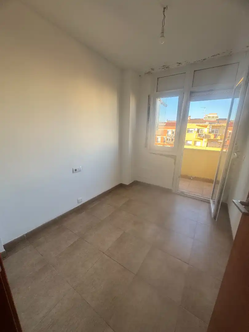 Habitación de Piso en venta en Cervera con Trastero y Balcón