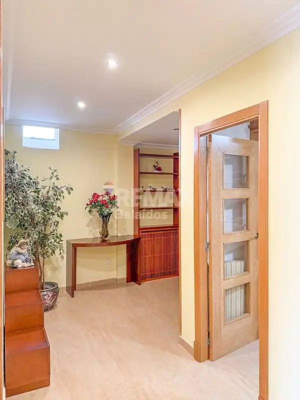 Habitación de Piso en venta en Vilagarcía de Arousa con Calefacción, Parquet y Terraza