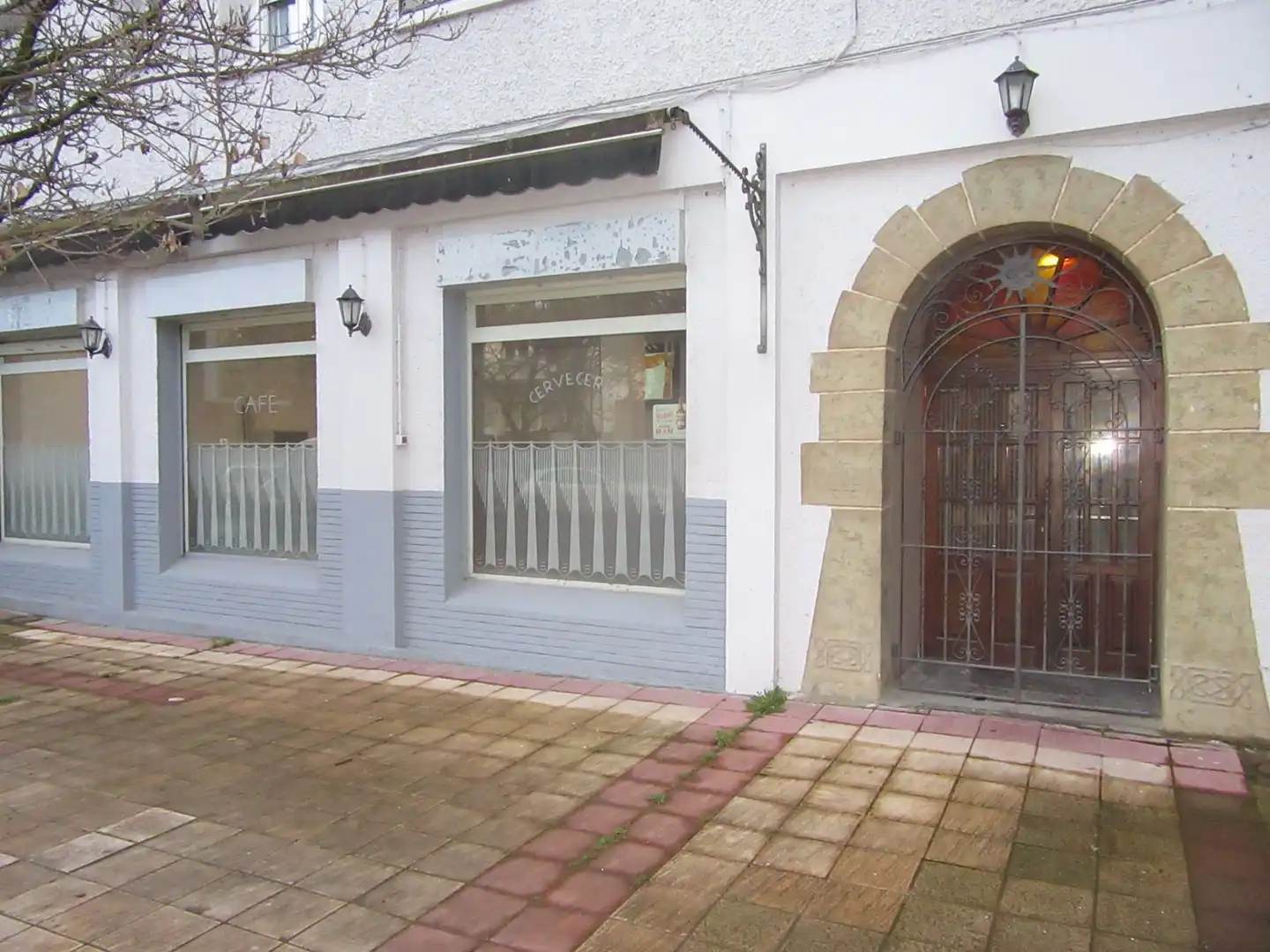 Local comercial en venda a avenida Huesca 8, imagen 2
