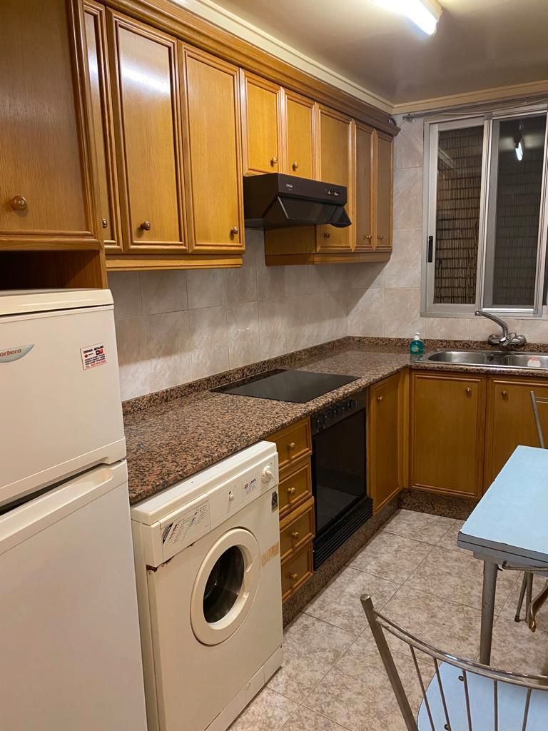 Kitchen of Flat for sale in Paterna  with Air Conditioner, Heating and Oven