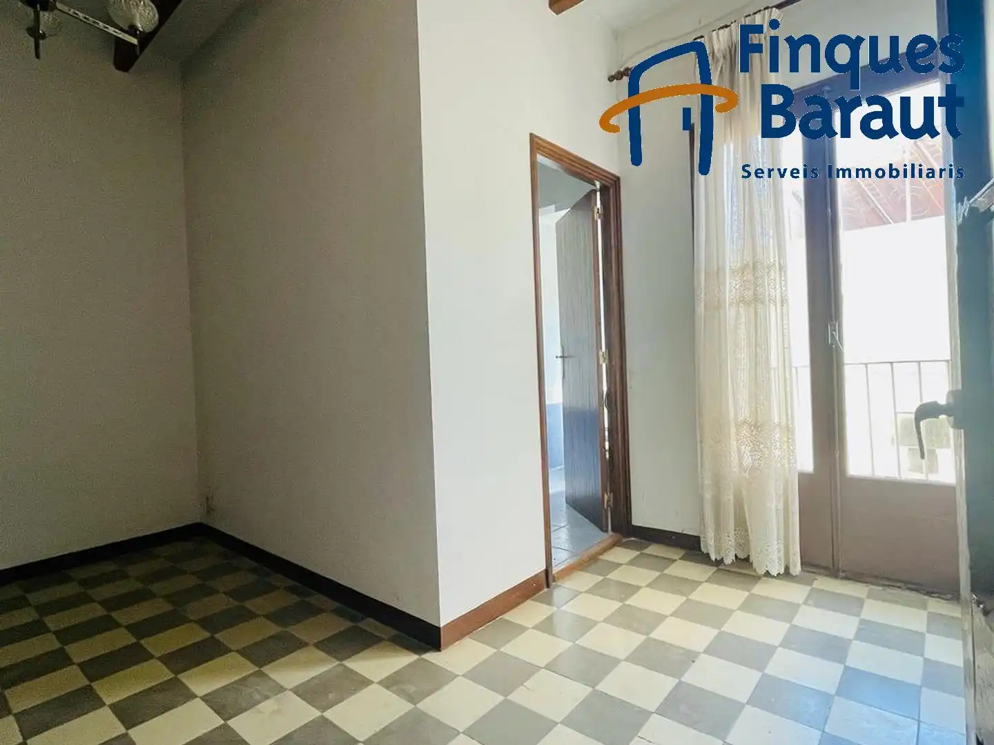 Others for sale in Centre, imagen 8