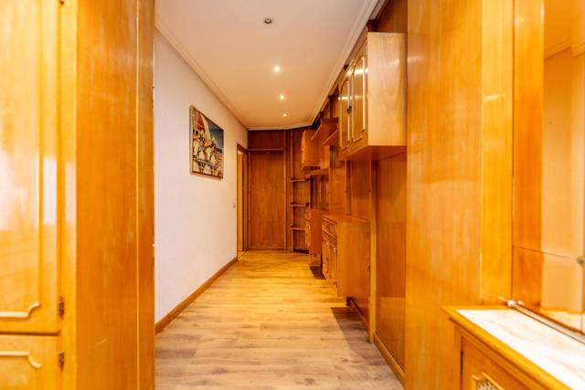 Piso en Alquiler en Valdeacederas