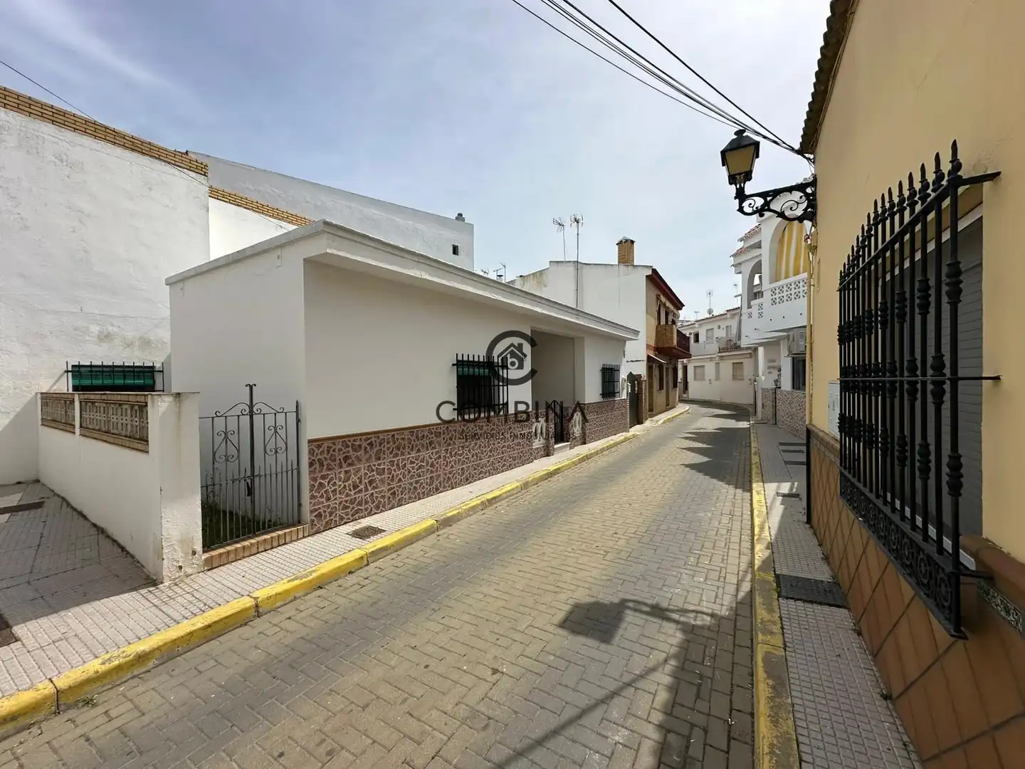 Exterior view of Houses for sale in Punta Umbría