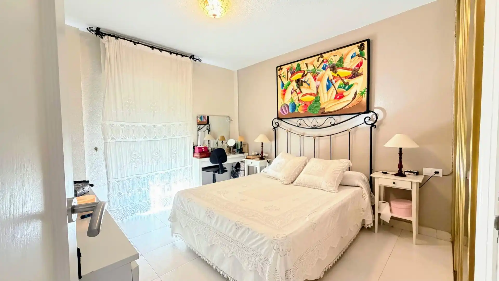 Habitación de Casa adosada en venta en Torremolinos con Terraza, Trastero y Piscina comunitaria