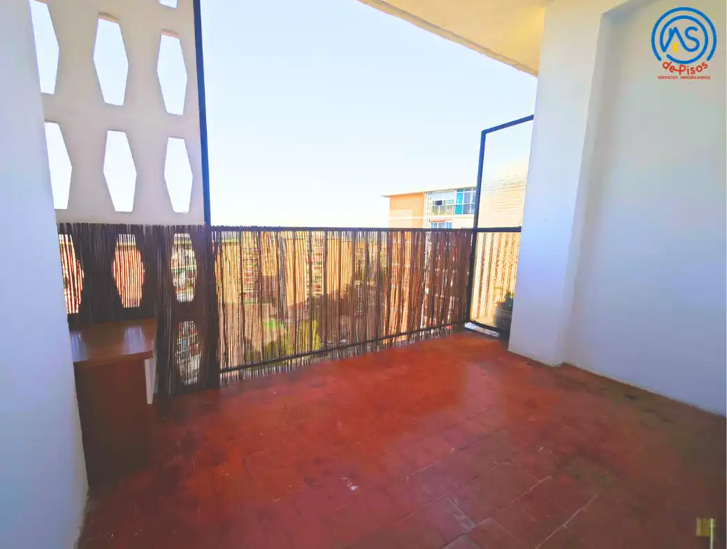 Wohnung zur Miete in Zaragoza, Zaragoza