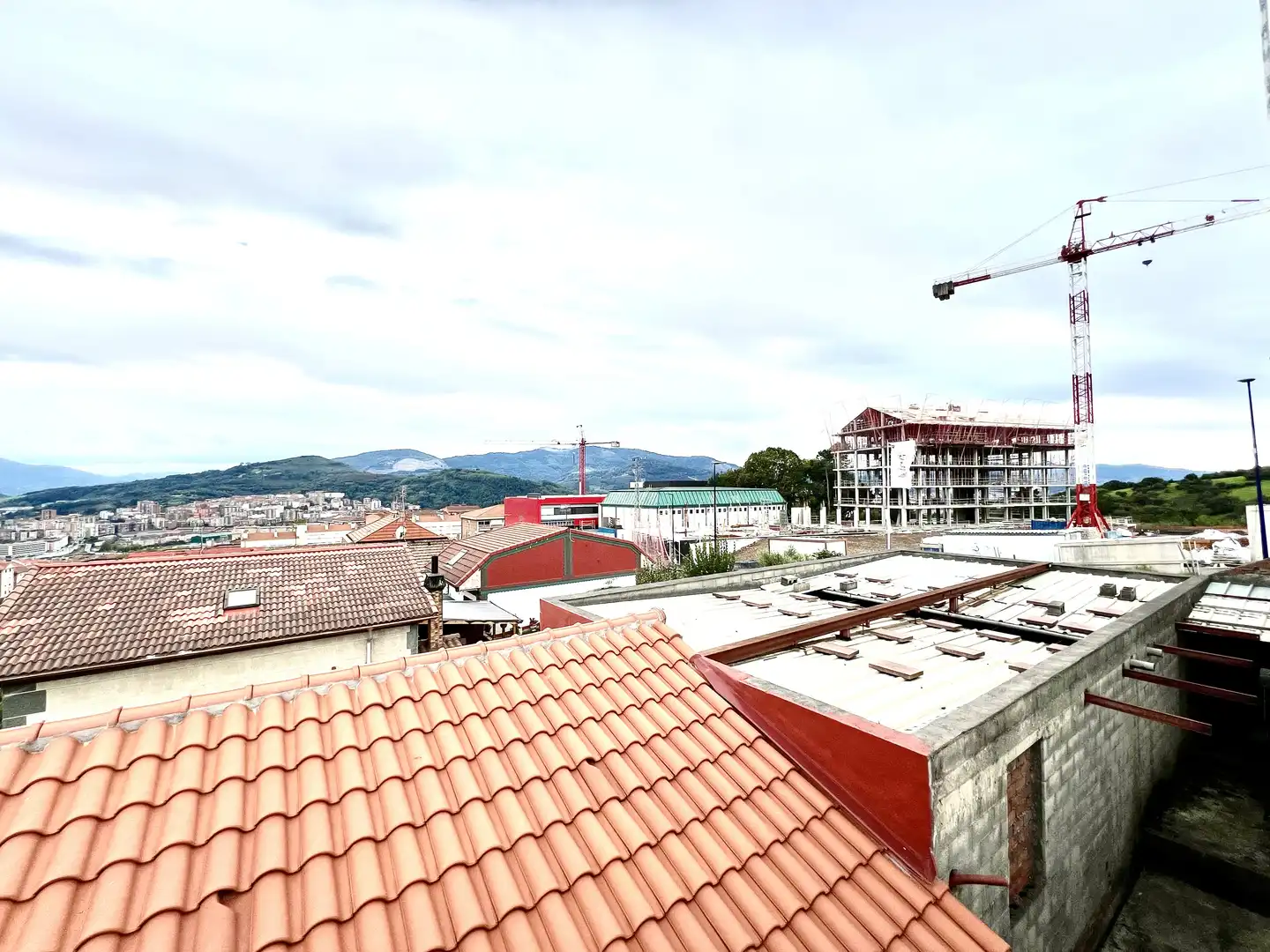 Vista exterior de Pis en venda en Etxebarri amb Balcó