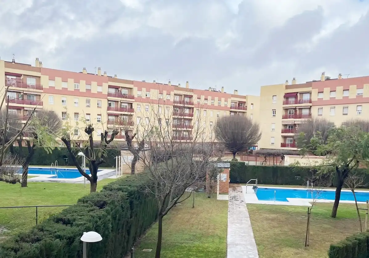 Exterior view of Flat for sale in Córdoba  with Air Conditioner, Storage room and Community pool