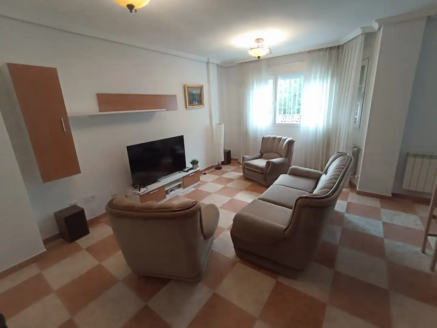 Sala de estar de Casa adosada en venta en Villaviciosa de Odón con Calefacción, Jardín privado y Parquet