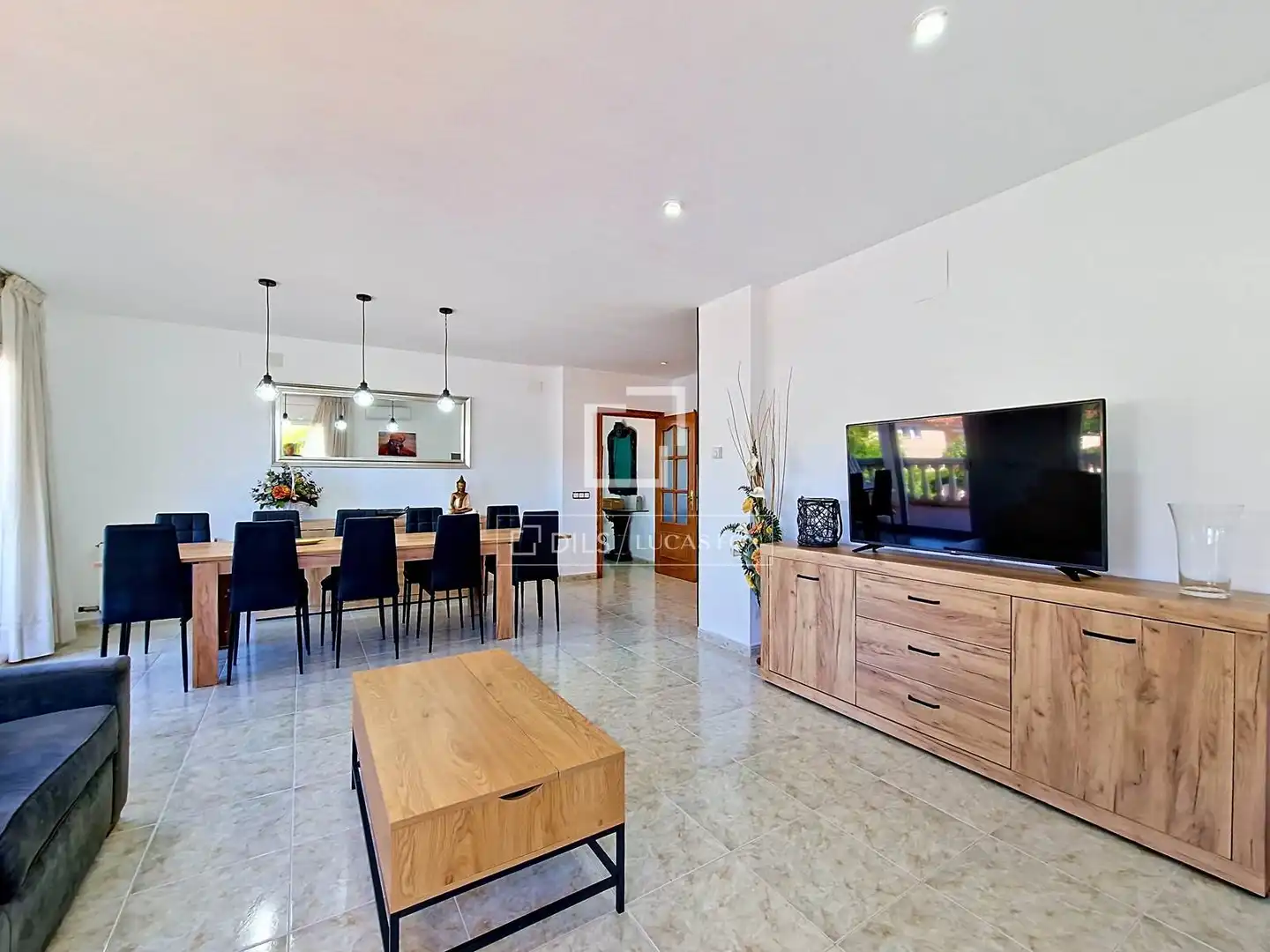 Sala de estar de Casa o chalet de alquiler en Cunit con Aire acondicionado, Calefacción y Jardín privado