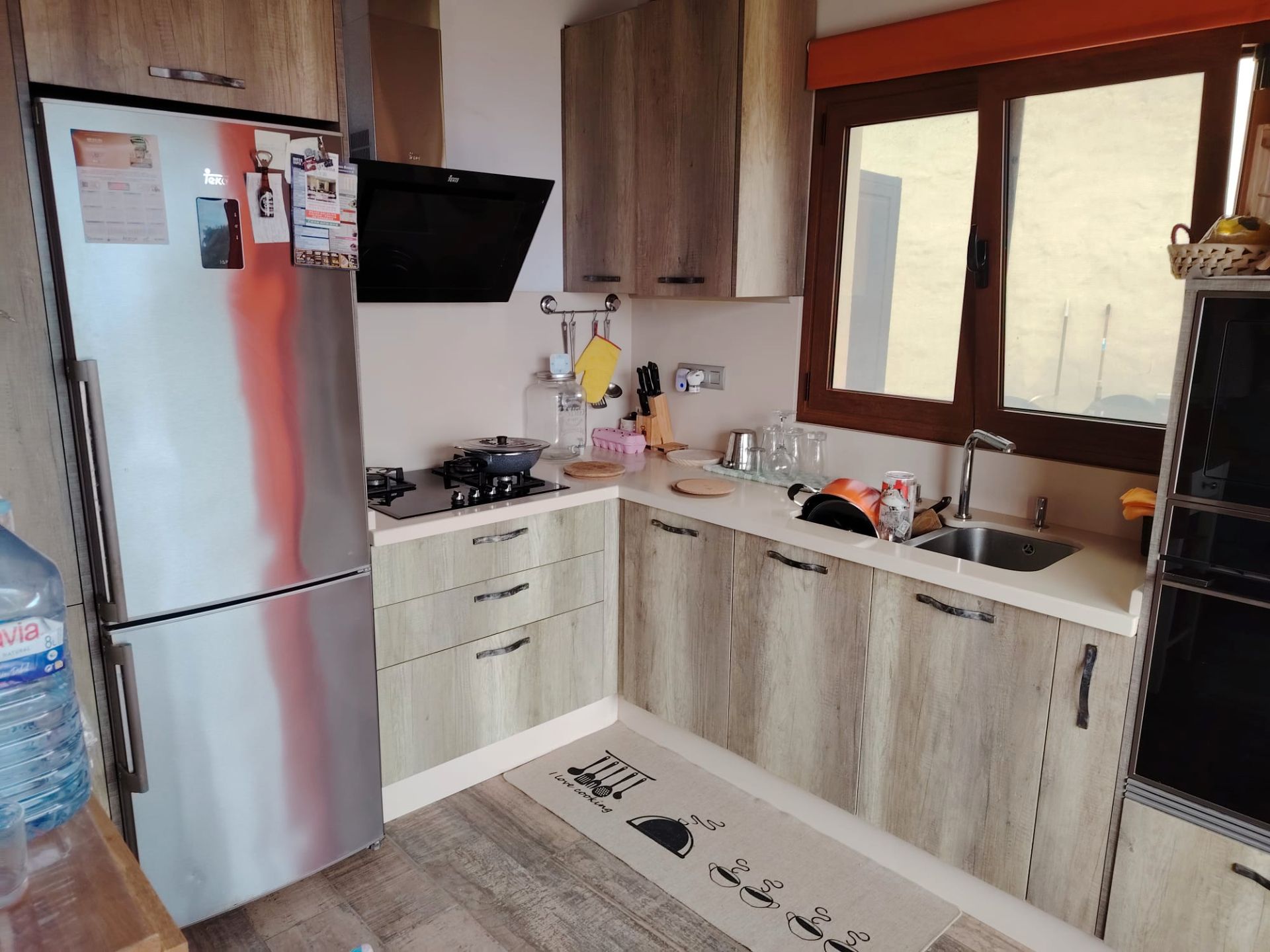 Cuina de Casa o xalet en venda en Arucas amb Jardí privat, Terrassa i Moblat