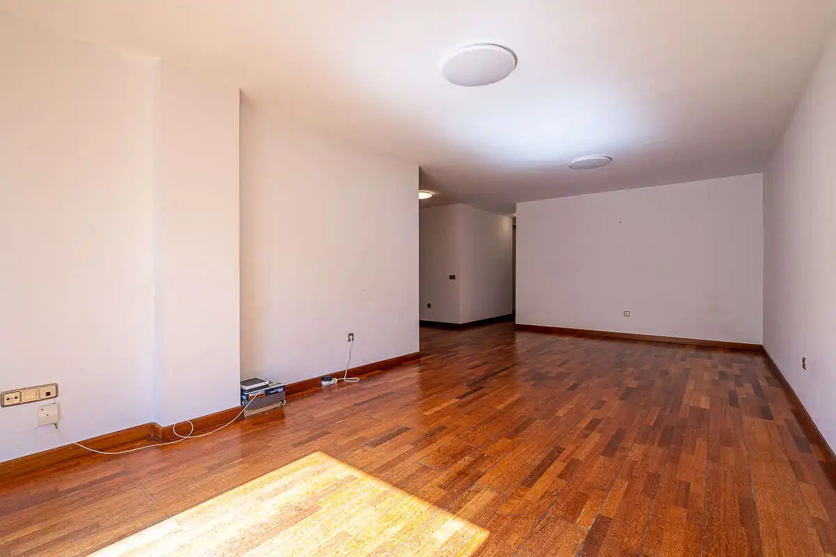 Piso en venta en Arrecife con Terraza y Balcón