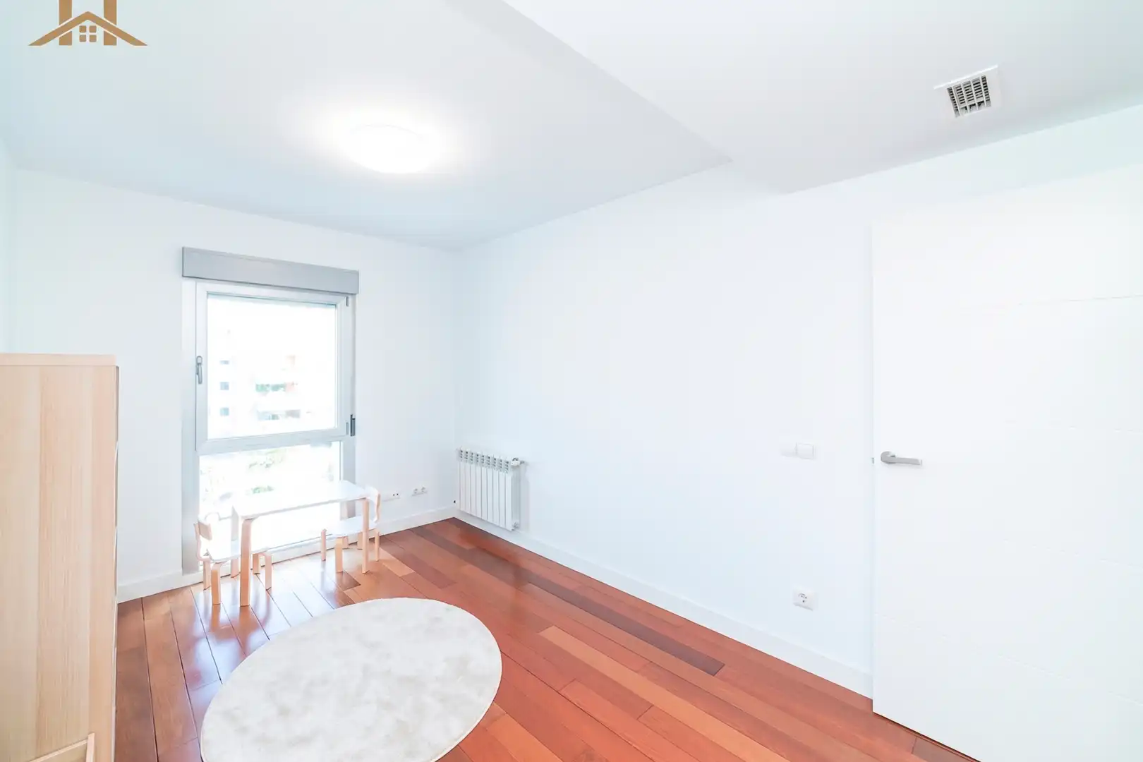 Habitación de Dúplex en venta en Majadahonda con Aire acondicionado, Calefacción y Terraza