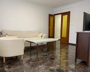 Sala d'estar de Pis de lloguer en  Murcia Capital