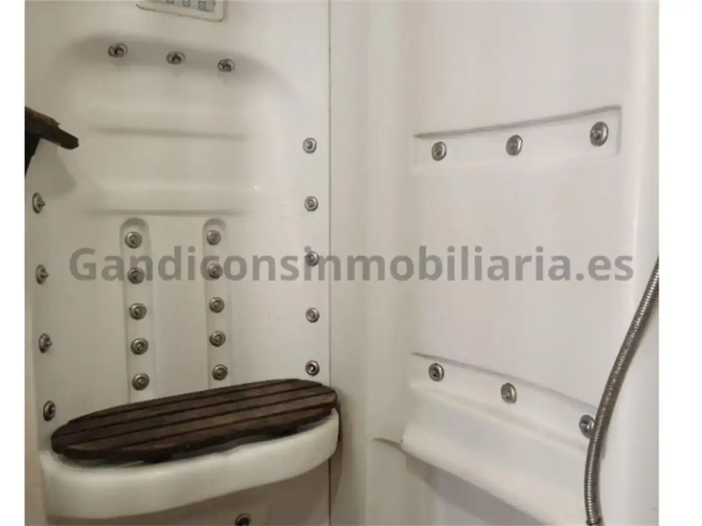 Bany de Pis en venda en Gandia amb Aire condicionat i Balcó