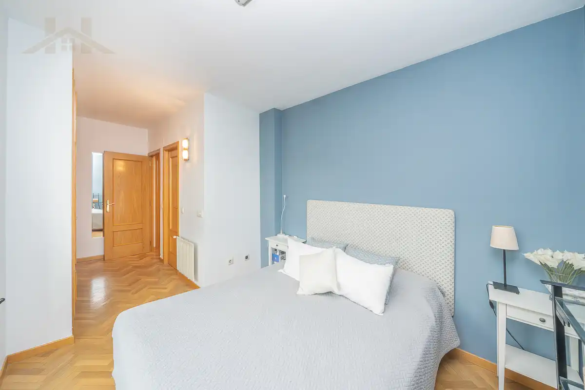 Bedroom of Duplexes for sale in Torrelodones  with Air Conditioner, Heating and Terrace