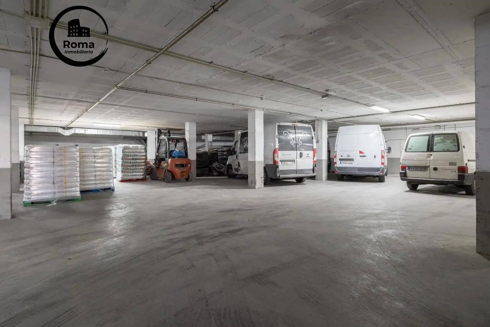 Parking of Industrial buildings for sale in Alfacar