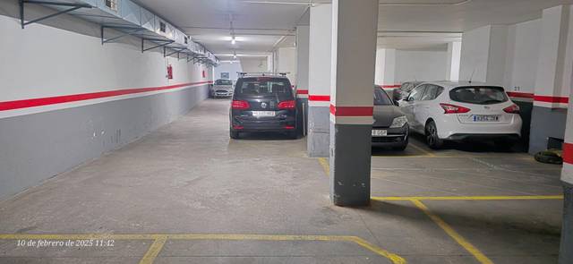 Garaje en Alquiler en Calle ANTILLES, 1 en La Sagrera