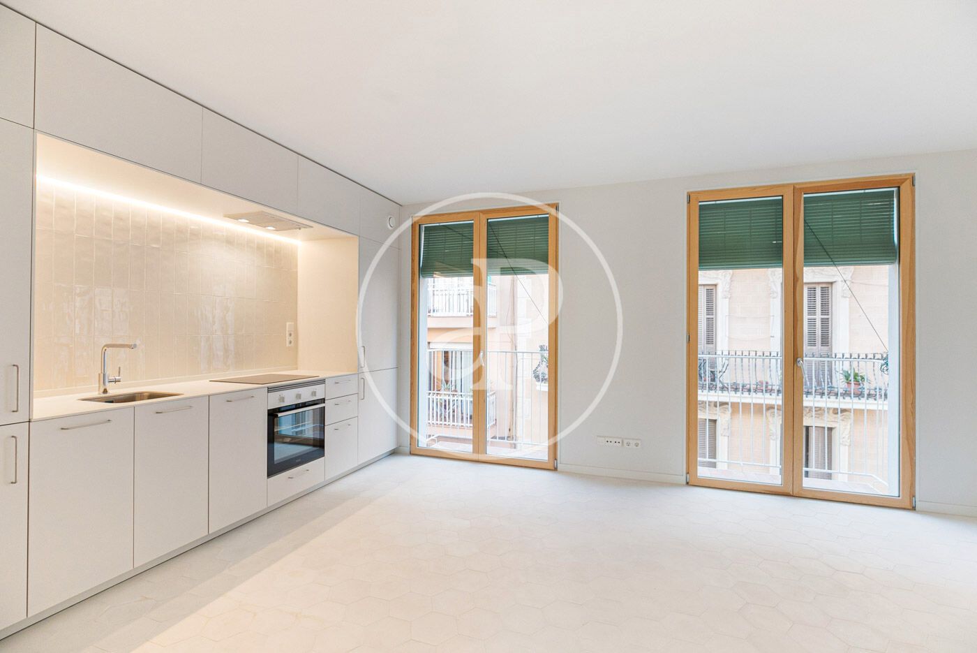 Exterior view of Flat to rent in  Barcelona Capital  with Air Conditioner, Heating and Terrace