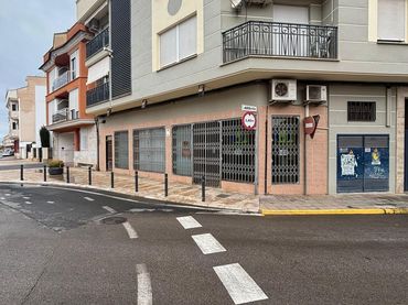 Local comercial de lloguer a Valdepeñas