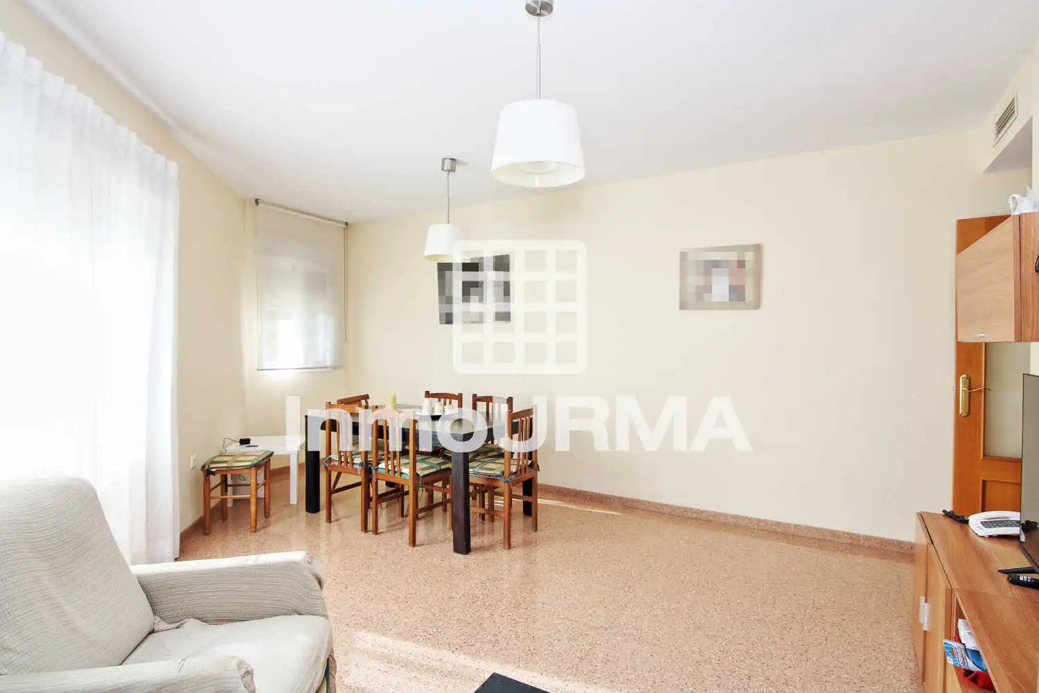 Vista exterior de Piso en venta en San Vicente del Raspeig / Sant Vicent del Raspeig con Aire acondicionado, Trastero y Amueblado