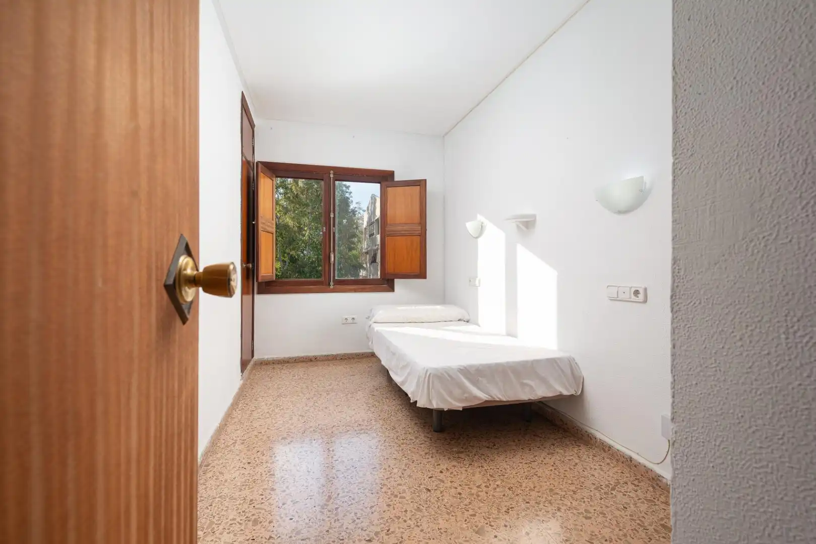 Schlafzimmer von Dachboden zum Verkauf in Alcúdia mit Möbliert und Balkon