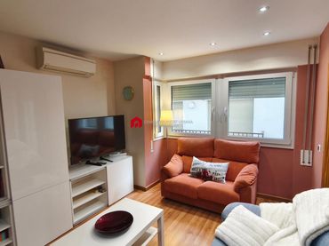 House with balcony for sale in Carrer Alfons 26