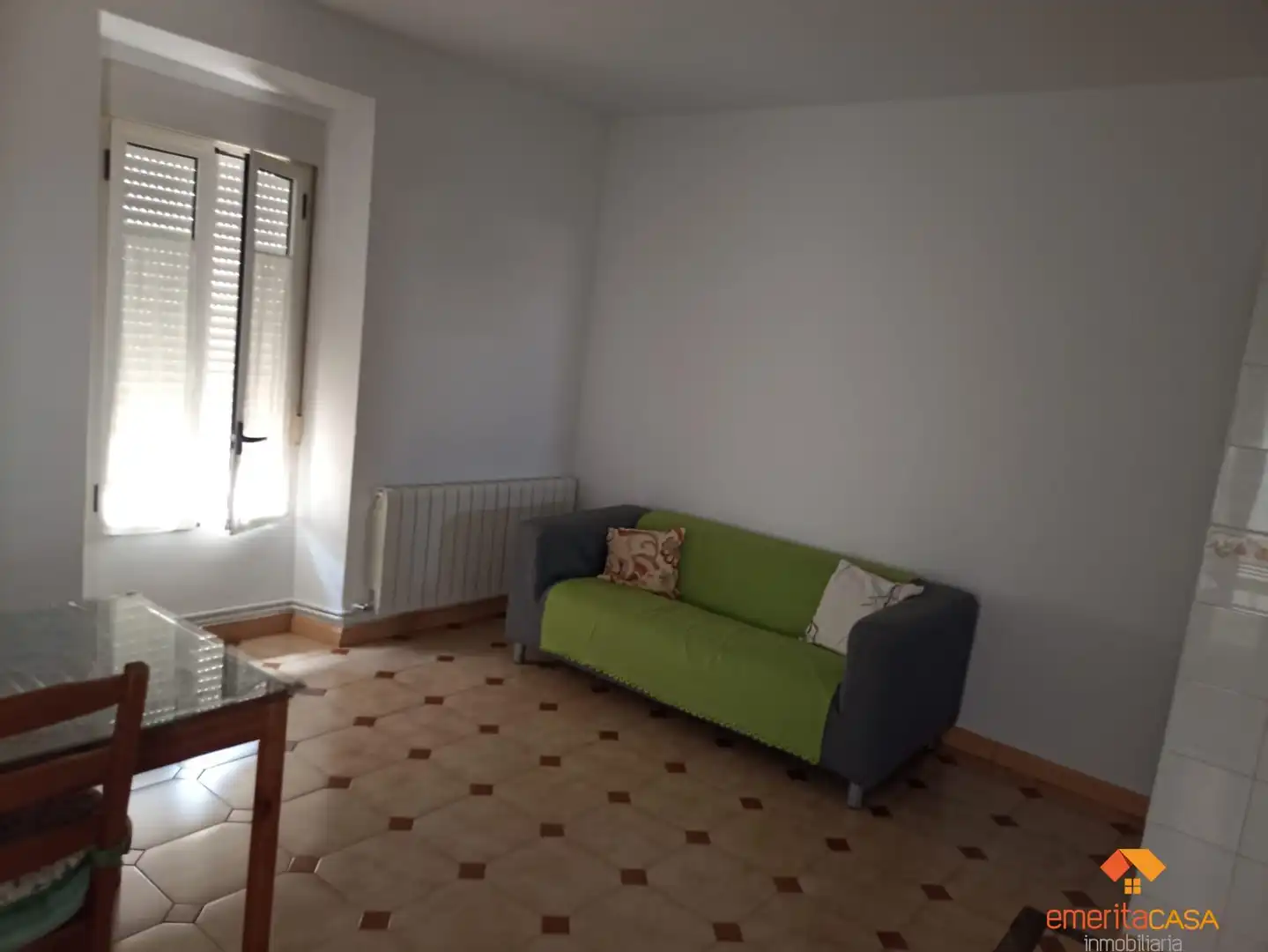 Sala d'estar de Apartament en venda en Cáceres Capital amb Calefacció, Terrassa i Balcó