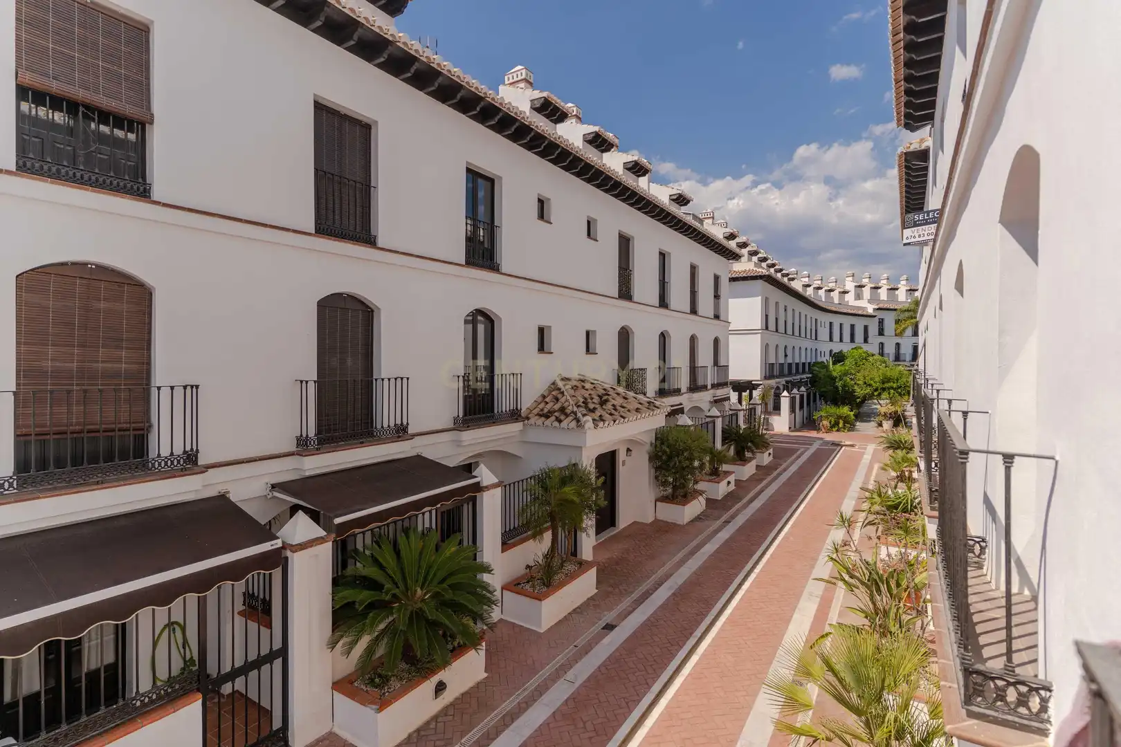 Vista exterior de Apartament en venda en Vélez de Benaudalla amb Aire condicionat i Piscina comunitària