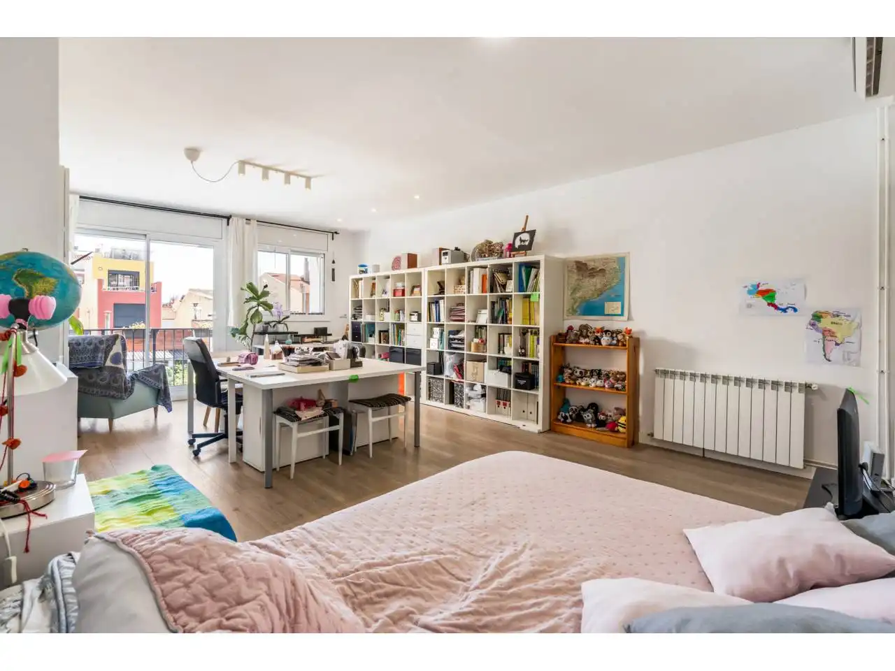 Houses for sale in Calle Ample, Sant Pere Nord