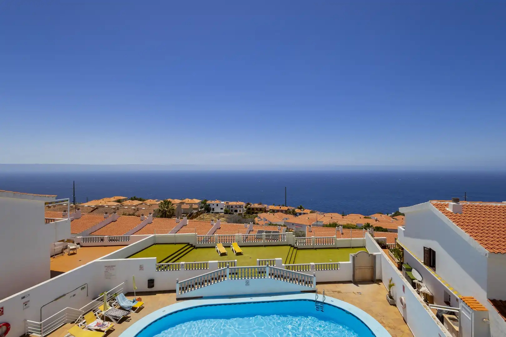Vista exterior de Casa adosada en venta en El Rosario con Aire acondicionado, Jardín privado y Terraza