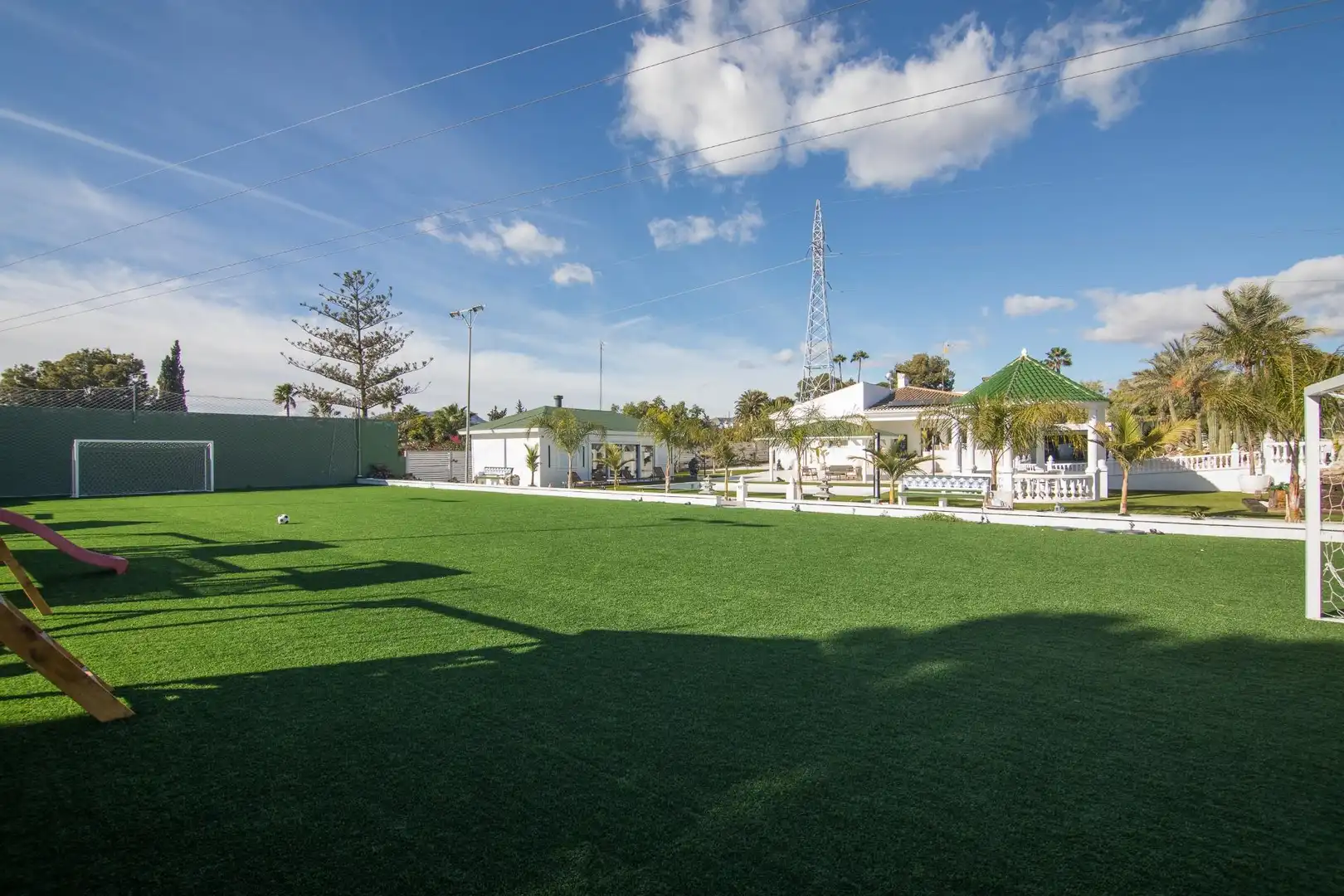 Exterior view of Houses for sale in Elche / Elx  with Air Conditioner, Private garden and Terrace