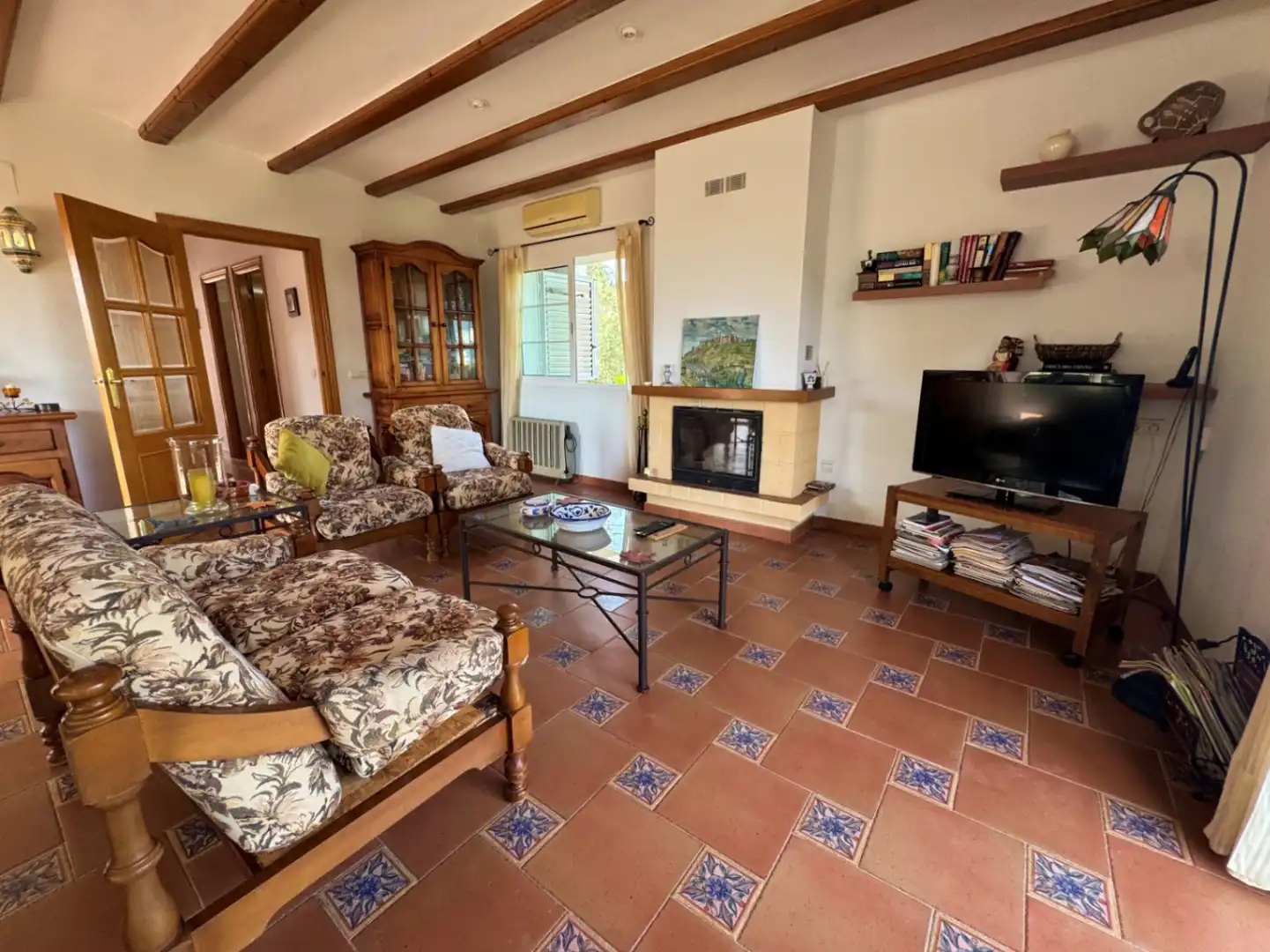 Living room of Houses for sale in Dénia  with Air Conditioner, Private garden and Terrace