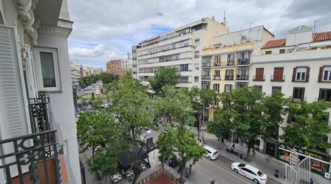 Foto 4 de Piso de alquiler en De Fuencarral, Trafalgar, Madrid Capital