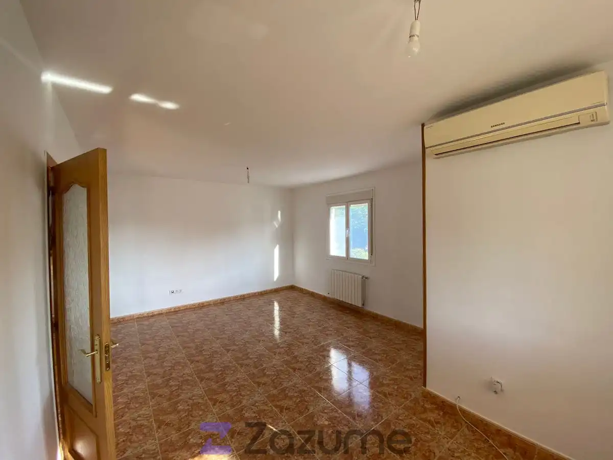 Casa o chalet de alquiler en C. Valencia, Ugena