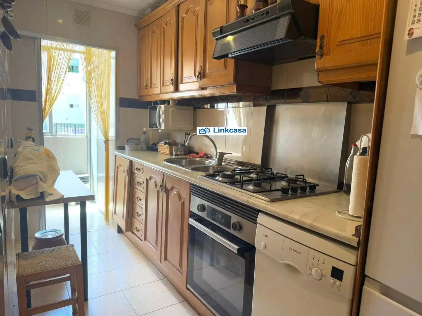 Cocina de Piso en venta en Madrid con Calefacción, Terraza y Alarma