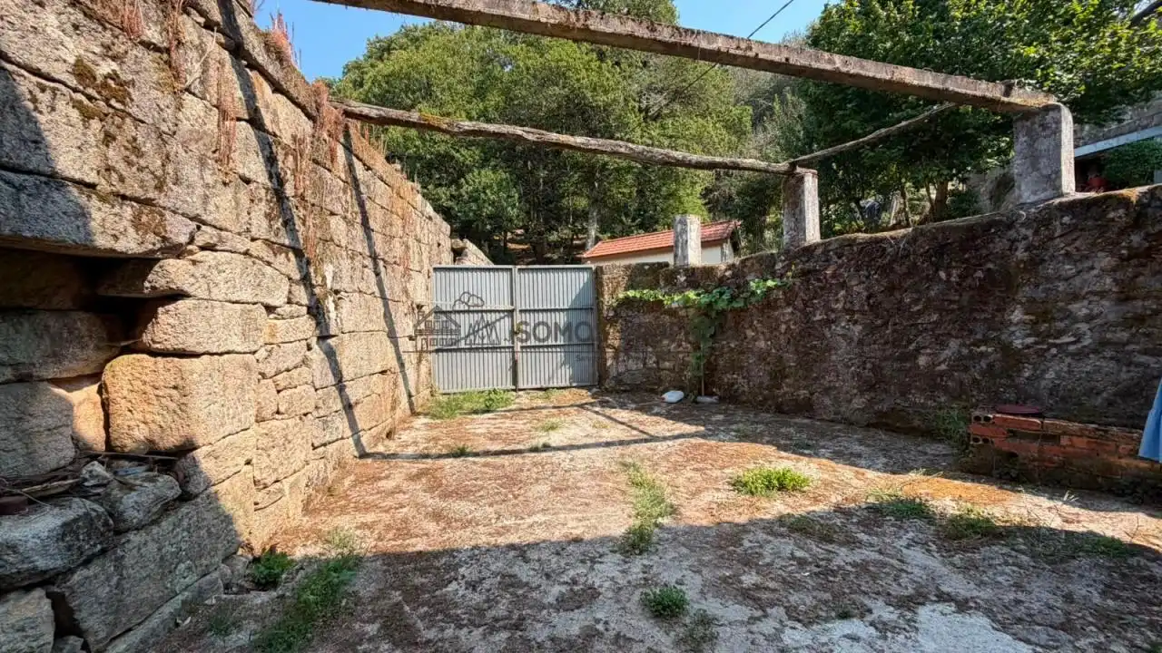 Casa o chalet en venta en Esgos con Jardín privado, Terraza y Balcón