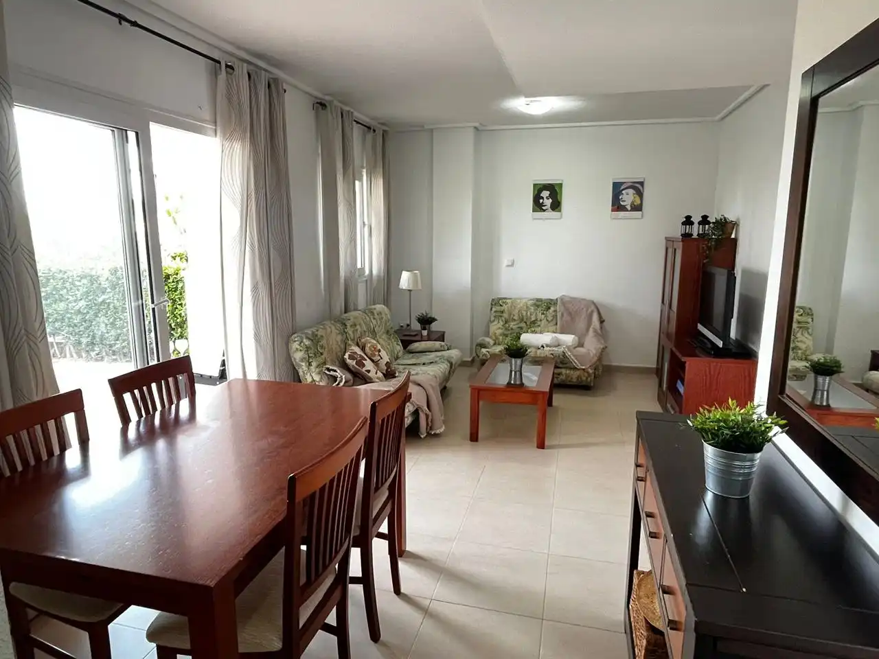 Sala de estar de Planta baja en venta en Murcia con Aire acondicionado, Calefacción y Jardín privado