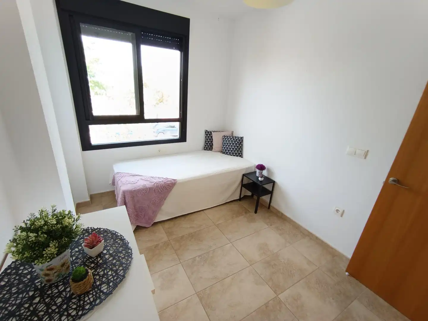 Habitación de Casa adosada en venta en Molina de Segura con Aire acondicionado, Calefacción y Jardín privado