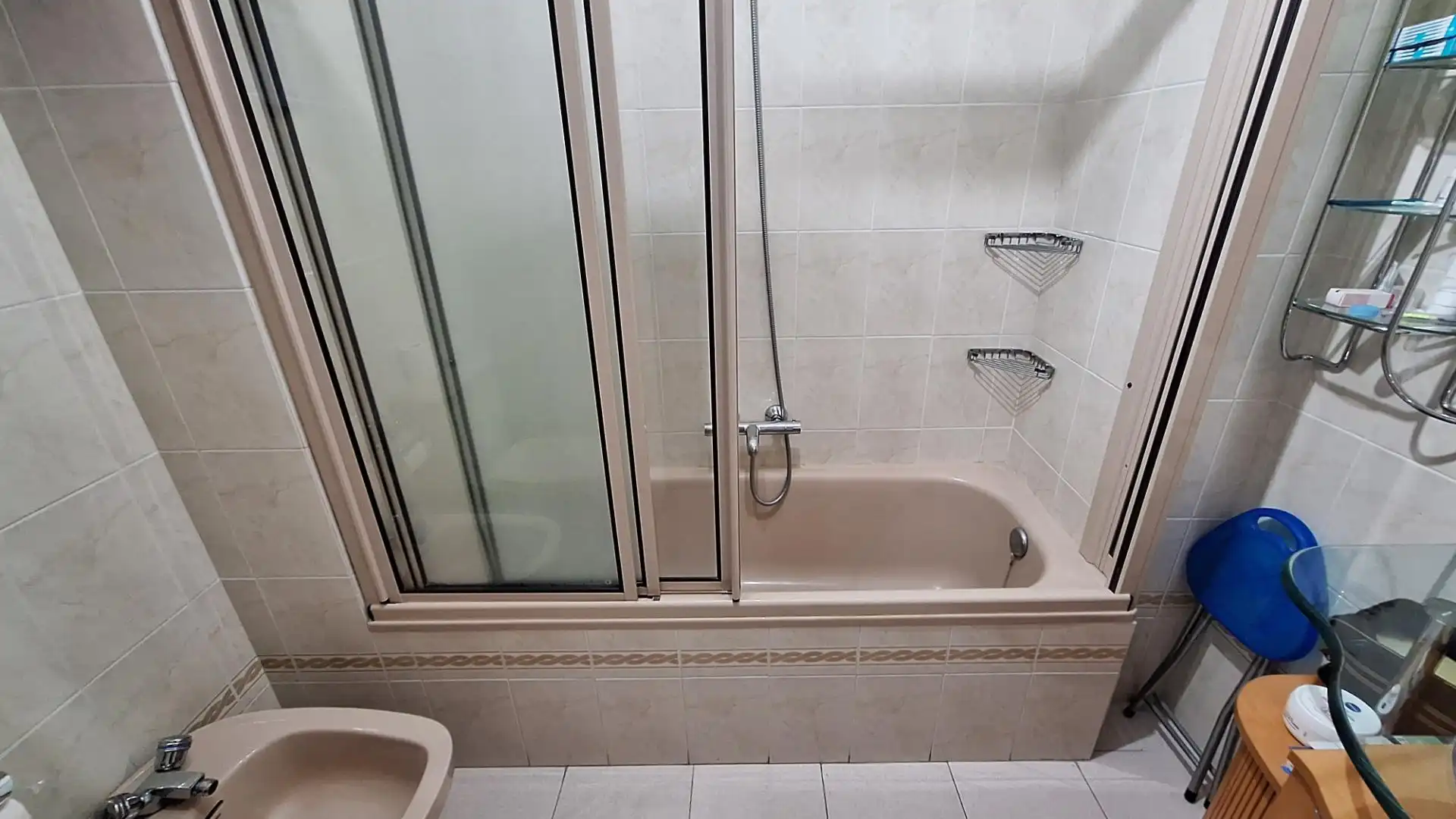 Bany de Pis en venda en Burgos amb Calefacció, Parquet i Traster
