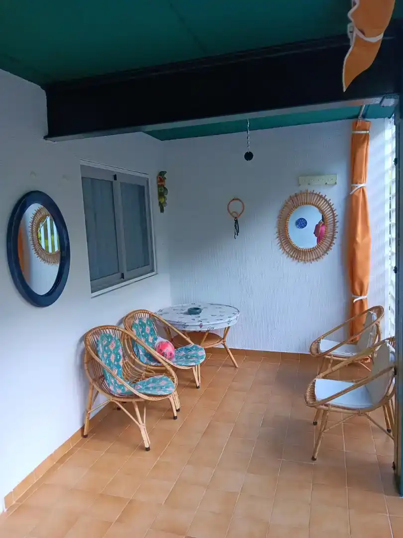 Terraza de Apartamento de alquiler en Benicasim / Benicàssim con Aire acondicionado, Piscina y Amueblado