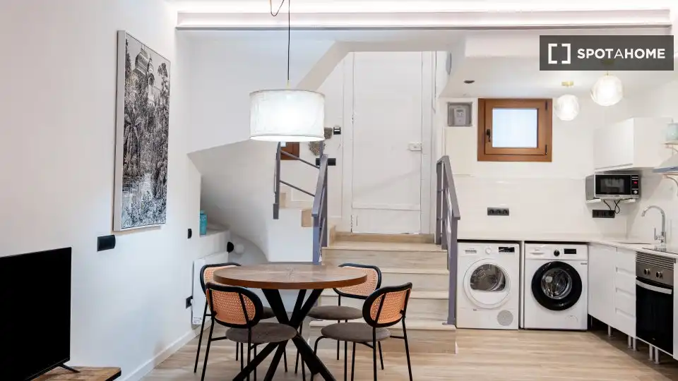 Wohnung zur Miete in Les Corts, imagen 3