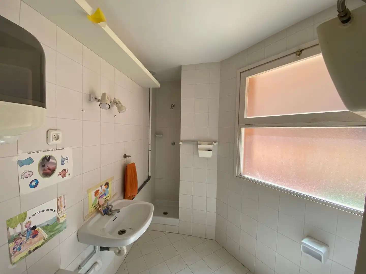 Bany de Local de lloguer en Barcelona