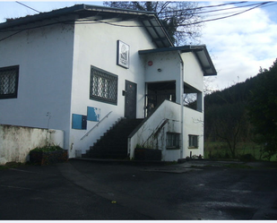 Vista exterior de Nau industrial en venda en Igorre