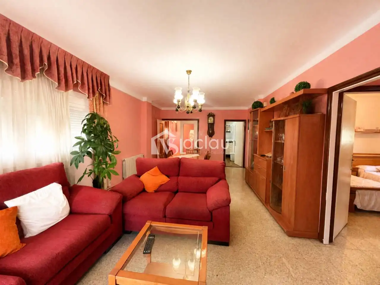 Sala d'estar de Pis en venda en Olesa de Montserrat amb Calefacció i Terrassa
