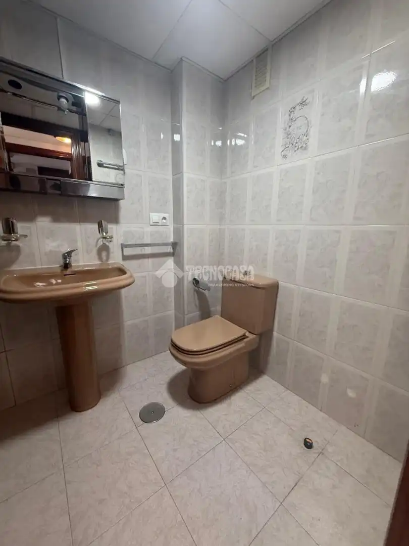 Bathroom of Attic for sale in Alicante / Alacant  with Air Conditioner and Terrace