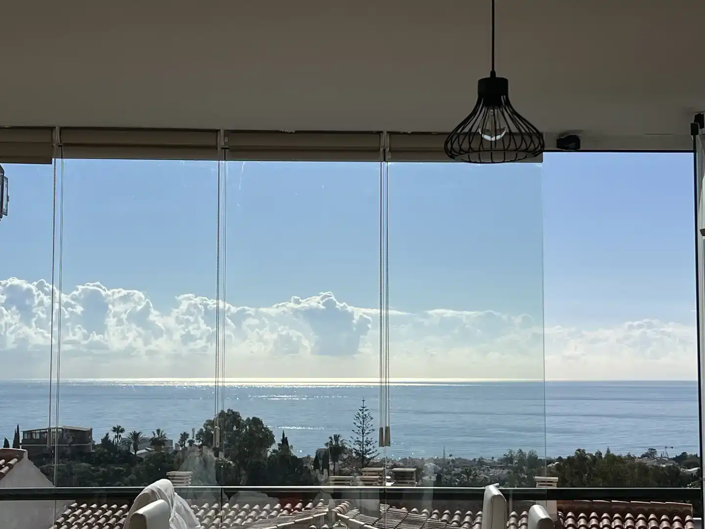 Vista exterior de Pis en venda en Rincón de la Victoria amb Aire condicionat i Piscina